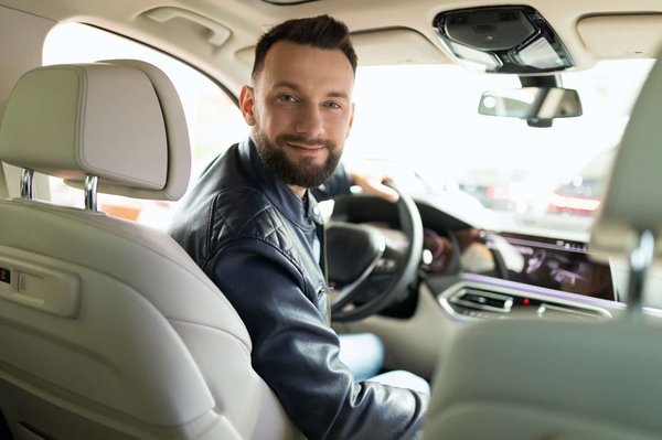 Les avantages de faire appel à un chauffeur de taxi à Marseille